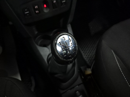 Renault Sandero Privilege, 2016 года, пробег 187100 км