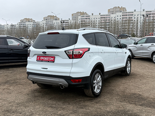 Ford Kuga Trend, 2016 года, пробег 114290 км