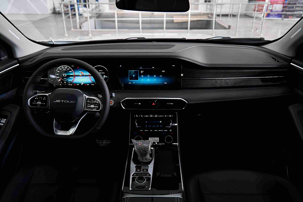 Jetour X90+ Премиум 7 мест, белый