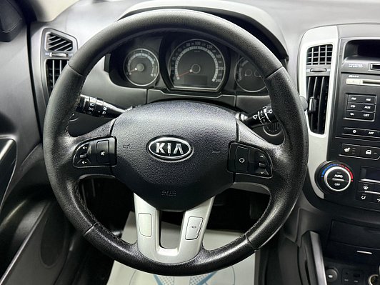Kia Ceed, 2012 года, пробег 161575 км