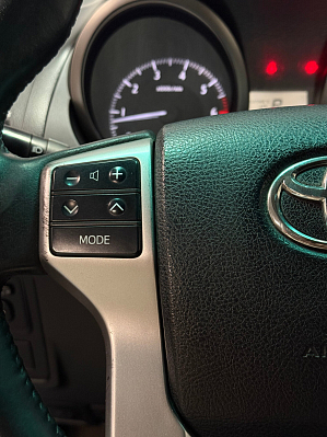 Toyota Land Cruiser Prado, 2013 года, пробег 307000 км
