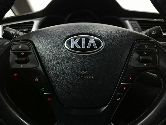 Kia Ceed Comfort, 2015 года, пробег 240460 км