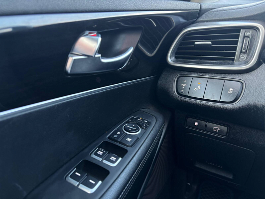 Kia Sorento, 2018 года, пробег 195901 км