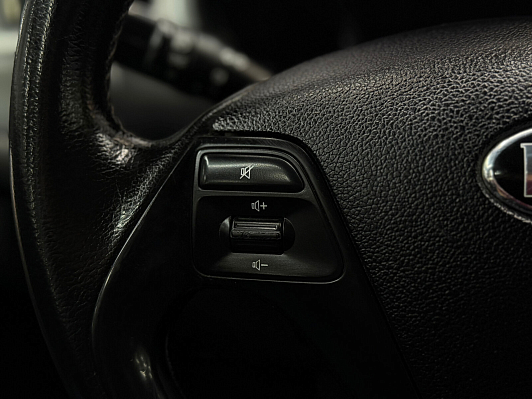 Kia Ceed Comfort, 2013 года, пробег 219077 км