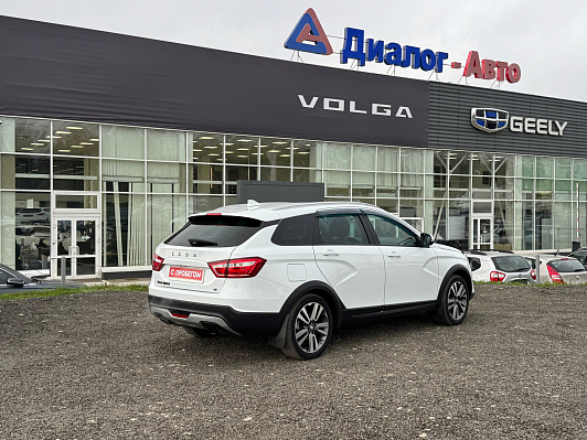 Lada (ВАЗ) Vesta Luxe Multimedia (2018-2019), 2019 года, пробег 78130 км