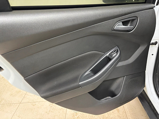 Ford Focus White and Black, 2017 года, пробег 93185 км