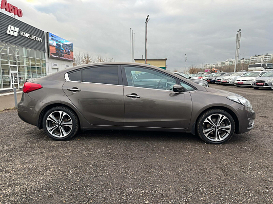 Kia Cerato Premium, 2015 года, пробег 173097 км