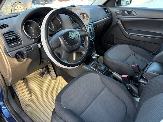 Skoda Yeti Active, 2011 года, пробег 160000 км