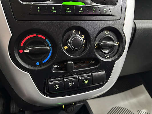 Lada (ВАЗ) Granta, 2014 года, пробег 210758 км