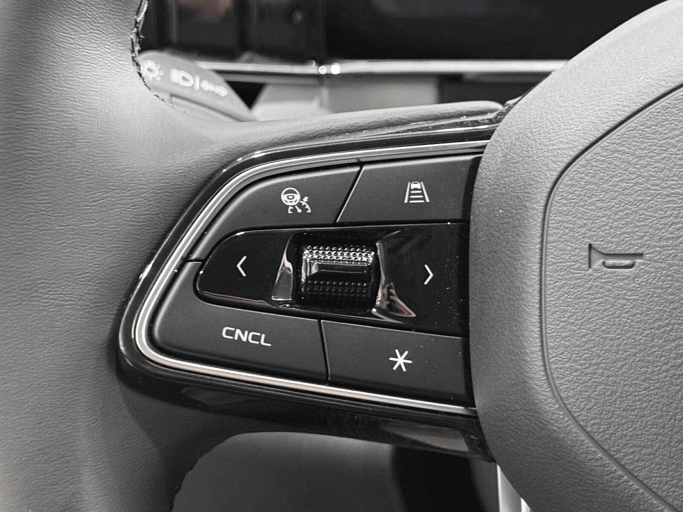 Geely Atlas Flagship, черный