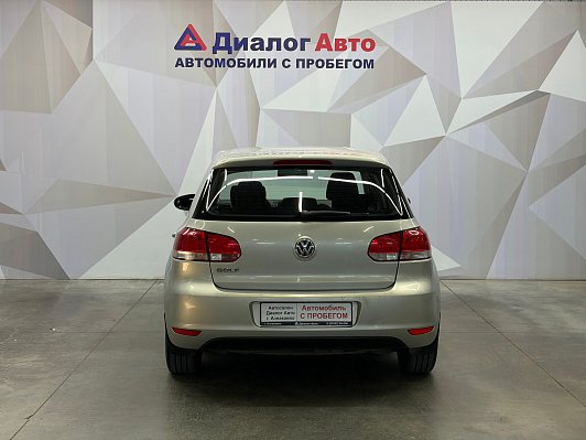 Volkswagen Golf Trendline, 2011 года, пробег 158004 км