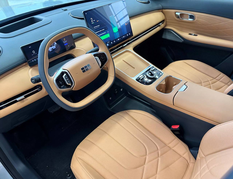 Geely EX5 EM-i Max, серебряный