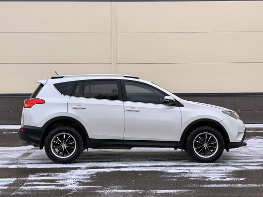 Toyota RAV4 Стандарт, 2015 года, пробег 158000 км