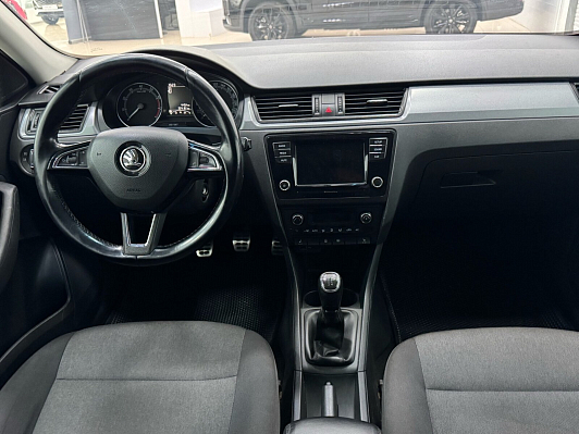 Skoda Rapid, 2019 года, пробег 324000 км