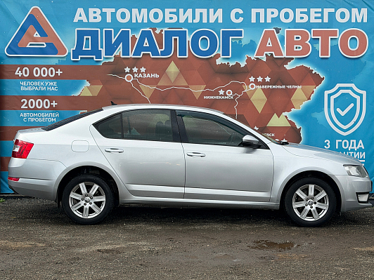 Skoda Octavia Ambition, 2016 года, пробег 199000 км