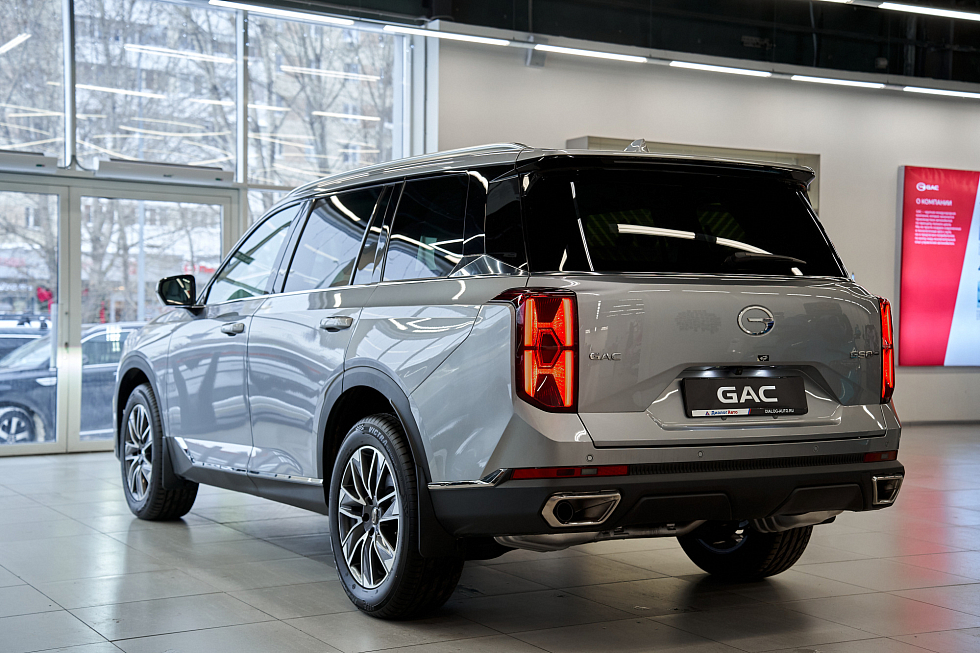 GAC GS8 GL (5 мест), серебряный
