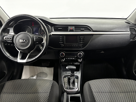 Kia Rio Luxe, 2019 года, пробег 81400 км