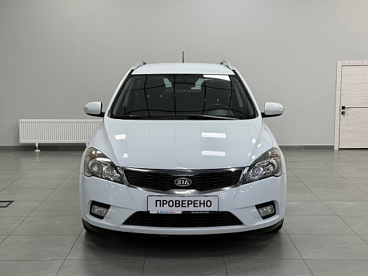 Kia Ceed, 2012 года, пробег 210000 км