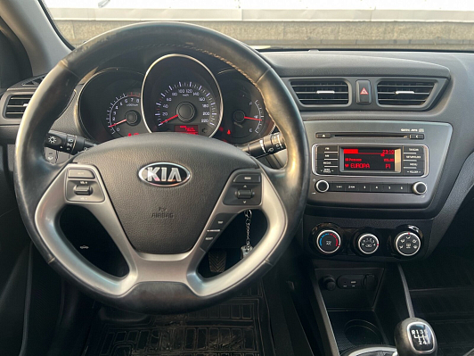 Kia Rio Luxe, 2015 года, пробег 87900 км