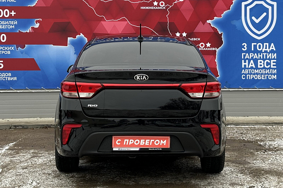 Kia Rio Comfort, 2017 года, пробег 110000 км