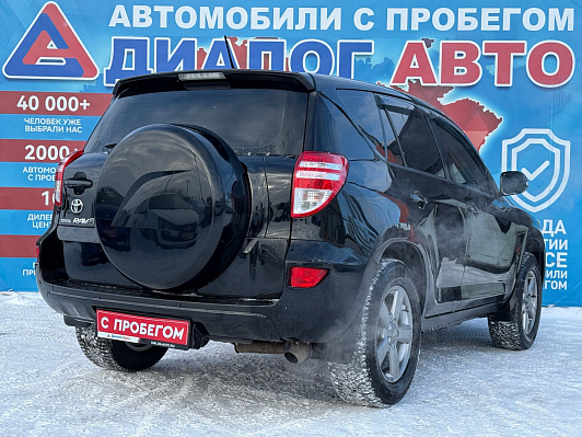 Toyota RAV4, 2010 года, пробег 285000 км