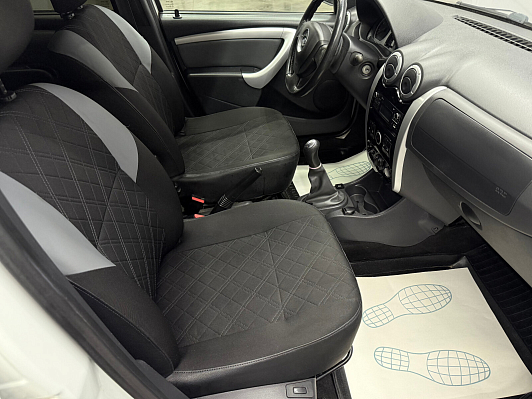 Lada (ВАЗ) Largus Luxe (7 мест), 2019 года, пробег 176635 км