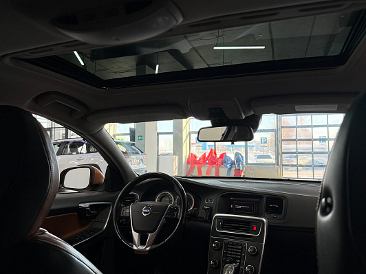 Volvo S60 Momentum, 2013 года, пробег 185117 км