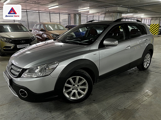 Dongfeng H30 Cross Luxury, 2015 года, пробег 156000 км