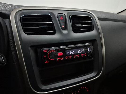 Renault Logan Access, 2017 года, пробег 124211 км