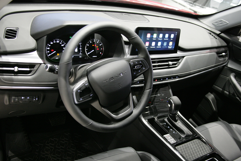 Tenet T4 Лайн, красный