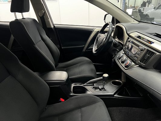 Toyota RAV4, 2012 года, пробег 162000 км