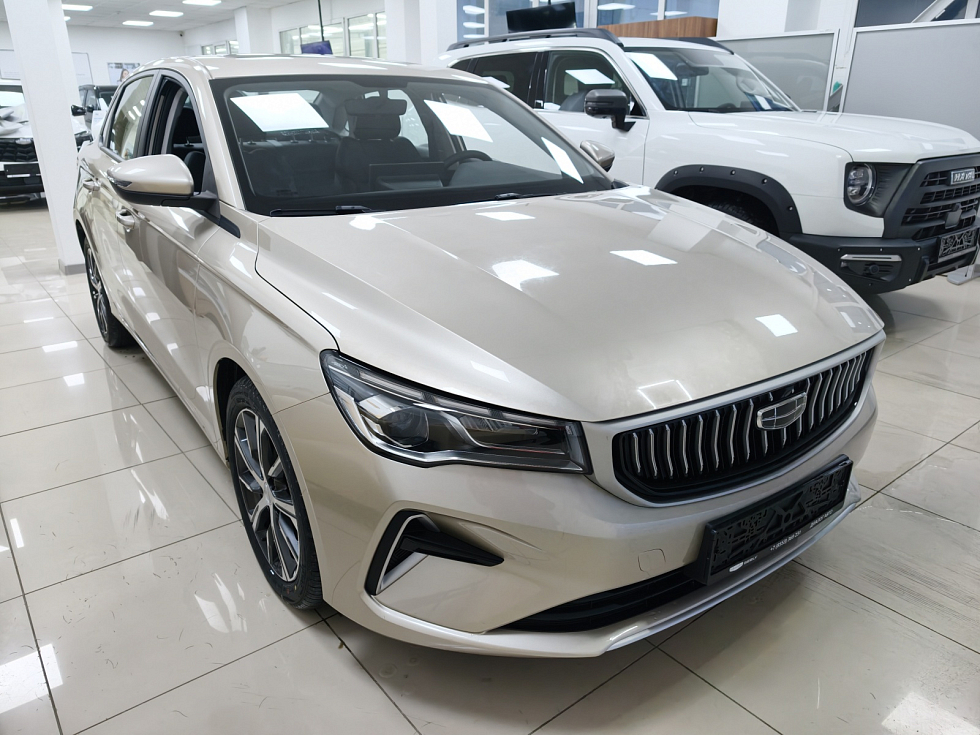 Geely Emgrand Flagship, бежевый