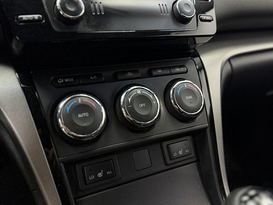 Mazda 6 Touring Plus, 2012 года, пробег 198000 км