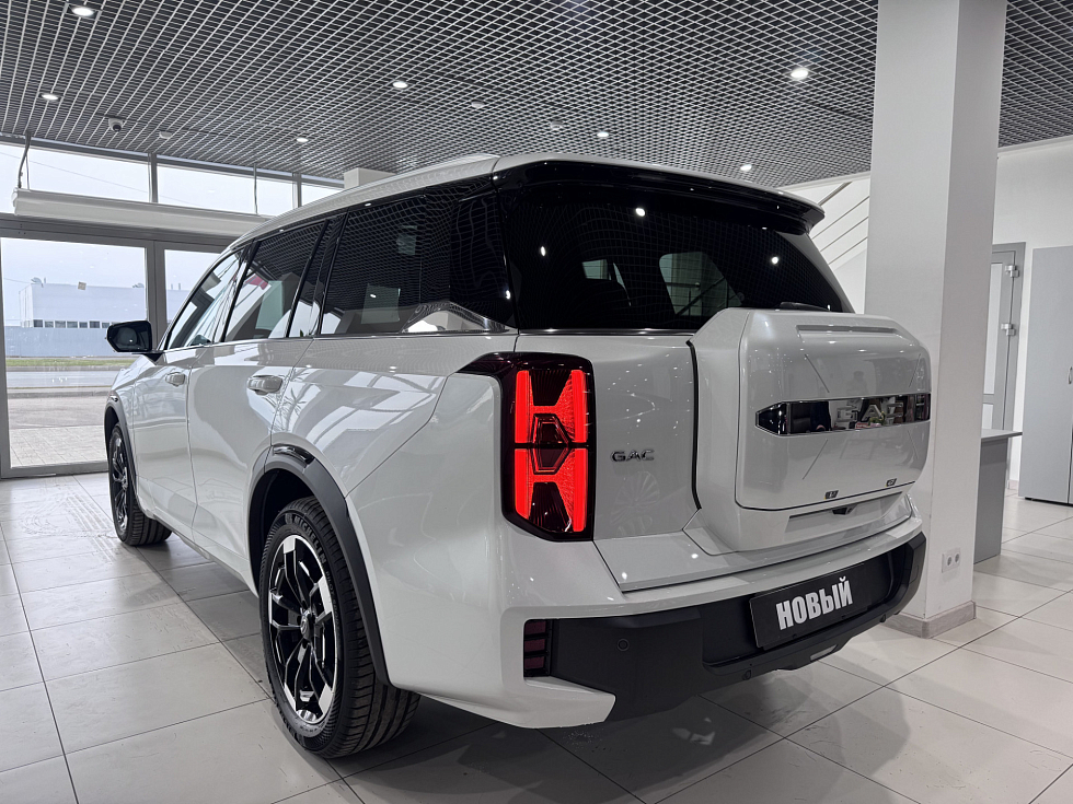 GAC GS8 GX Traveller, белый