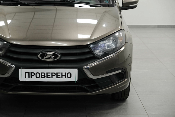 Lada (ВАЗ) Granta Luxe, 2019 года, пробег 134000 км