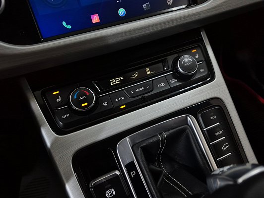 Geely Atlas Comfort, 2019 года, пробег 156520 км