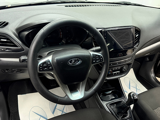 Lada (ВАЗ) Vesta Comfort Winter EnjoY Pro, 2018 года, пробег 101760 км