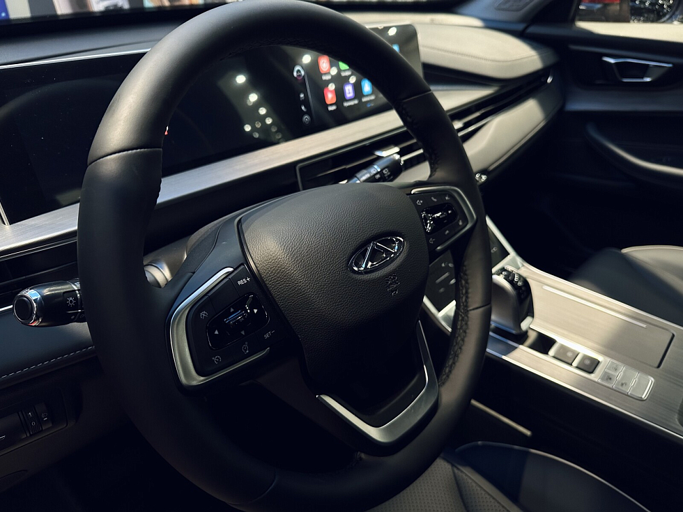 Chery Tiggo 4 MT Line, красный