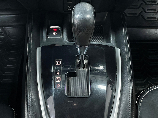 Nissan X-Trail SE, 2015 года, пробег 271000 км