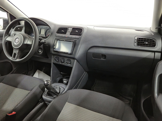 Volkswagen Polo Comfortline, 2014 года, пробег 92385 км