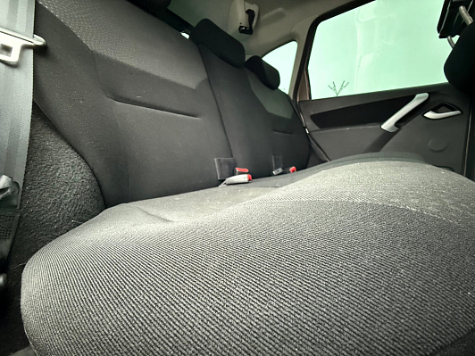 Lada (ВАЗ) Kalina Luxe Navi Glonass 21947-52-21V, 2015 года, пробег 135000 км