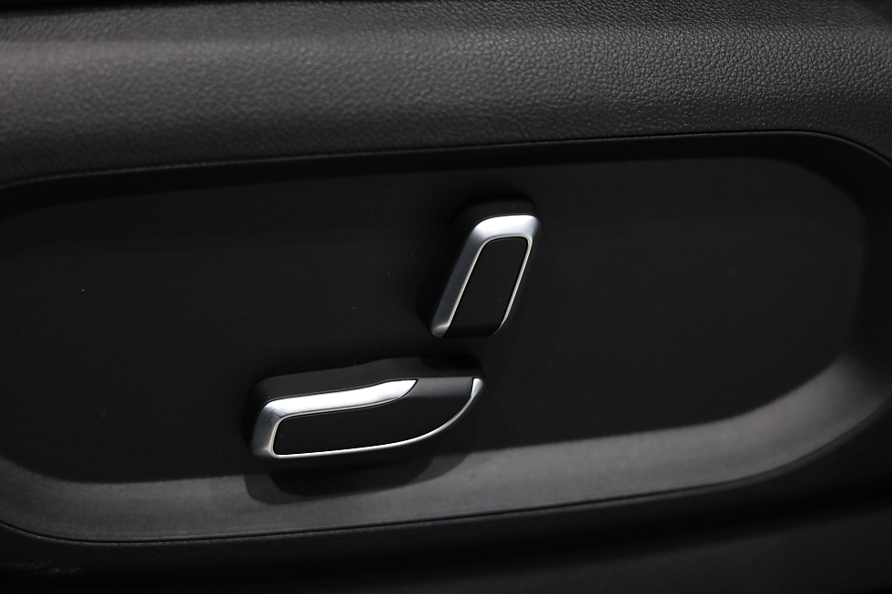 Omoda C7 Active, серебряный