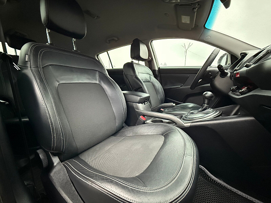 Kia Sportage Prestige, 2011 года, пробег 216570 км