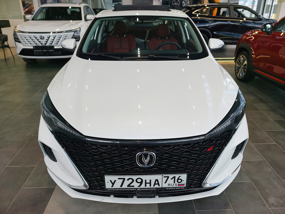 Changan Eado Plus Комфорт, белый