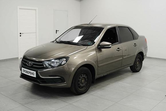 Lada (ВАЗ) Granta Luxe, 2019 года, пробег 134000 км