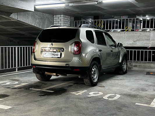 Renault Duster Expression, 2014 года, пробег 130000 км