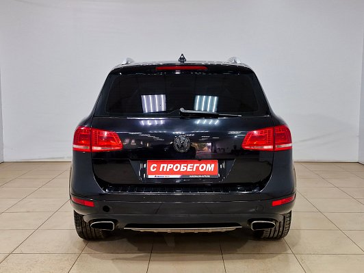 Volkswagen Touareg, 2011 года, пробег 324000 км