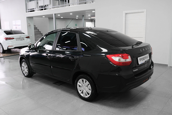 Lada (ВАЗ) Granta, 2019 года, пробег 66600 км