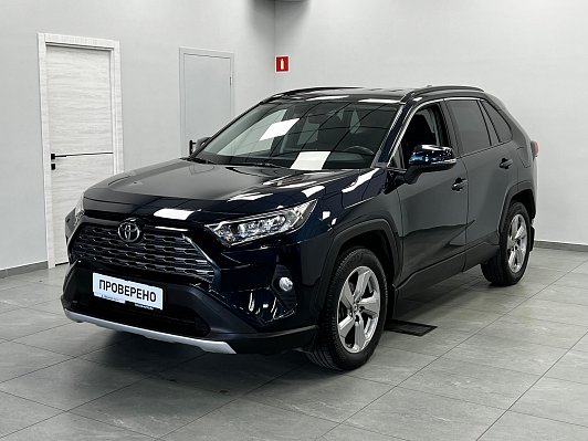 Toyota RAV4 Престиж, 2020 года, пробег 67330 км