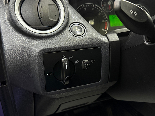 Ford Fiesta, 2007 года, пробег 223150 км
